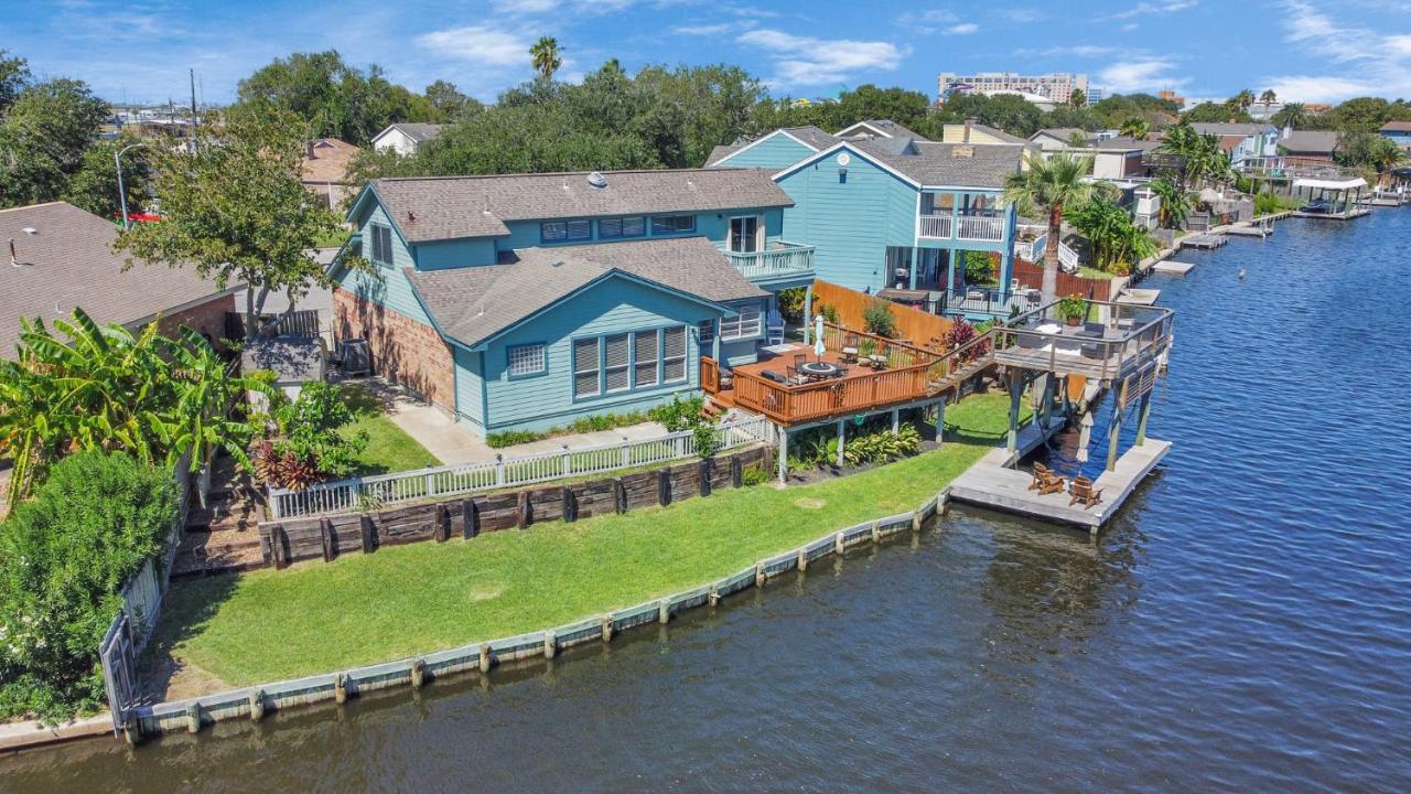 Beauty On The Water! Lake House Near The Beaches! Galveston Dış mekan fotoğraf